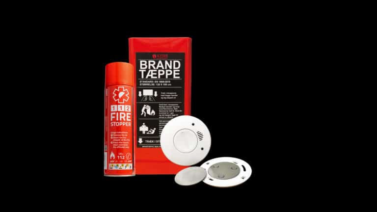 Brannsikkerhet - lite brannslukningsapparat, røykvarsler, brannteppe